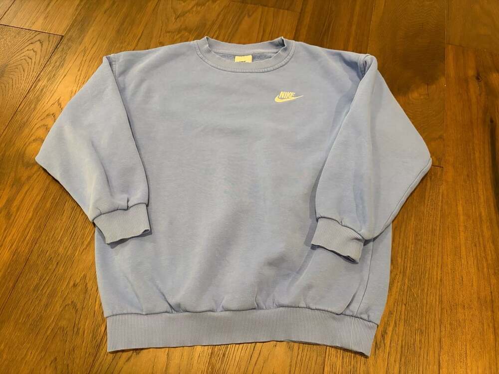 Nike Sportswear Club Fleece Sweatshirt Size Youth M Light Blue